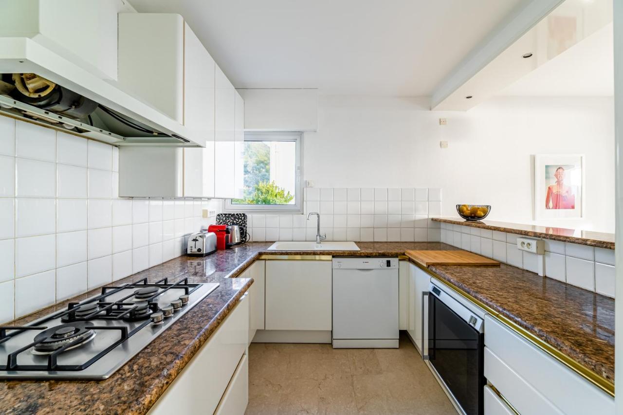 Le Beu Beu Par Dodo A Cassis Apartman Kültér fotó